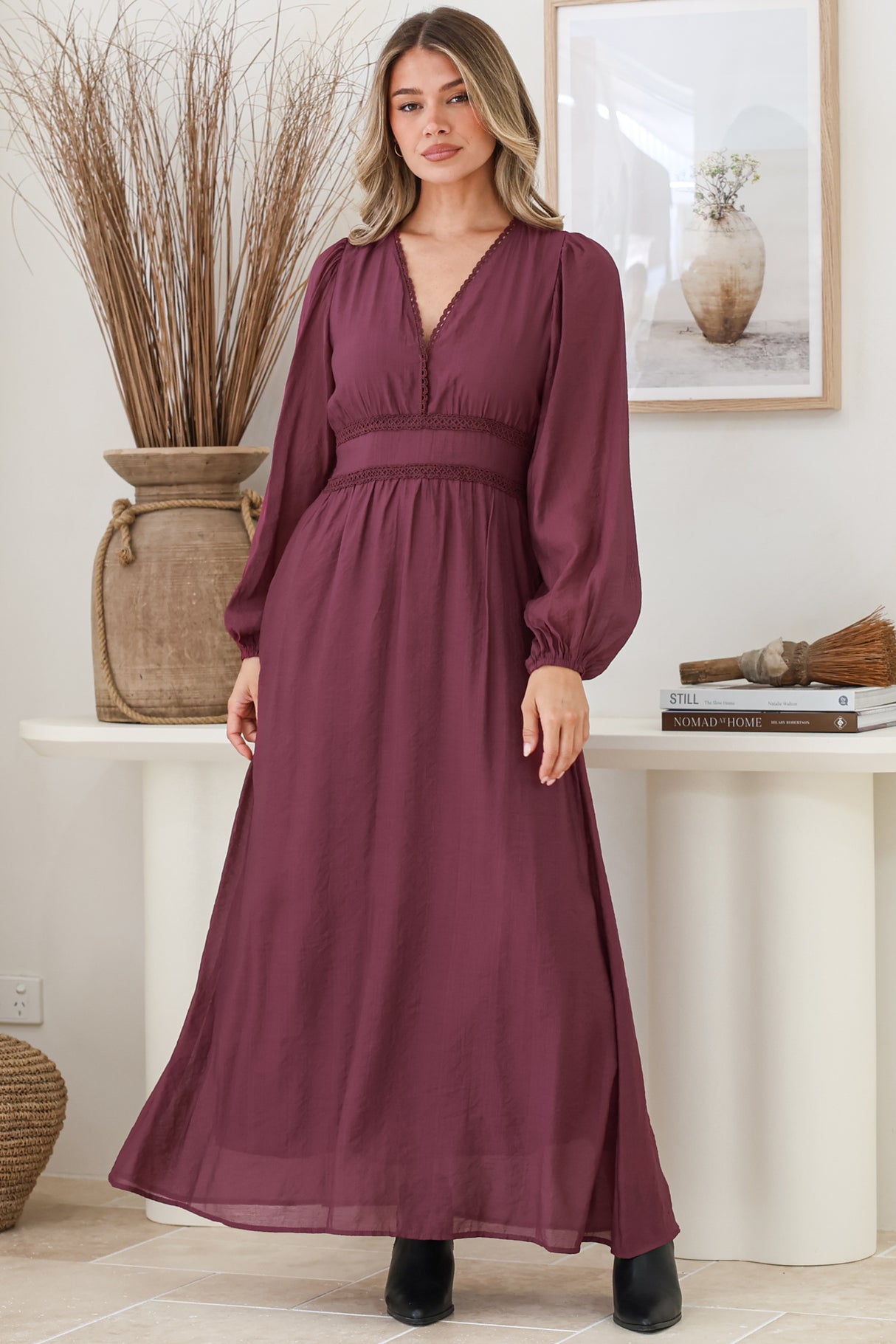 Lauder Maxi Dress - Lace Trim A-Line Dress with Balloon Sleeves in Plum