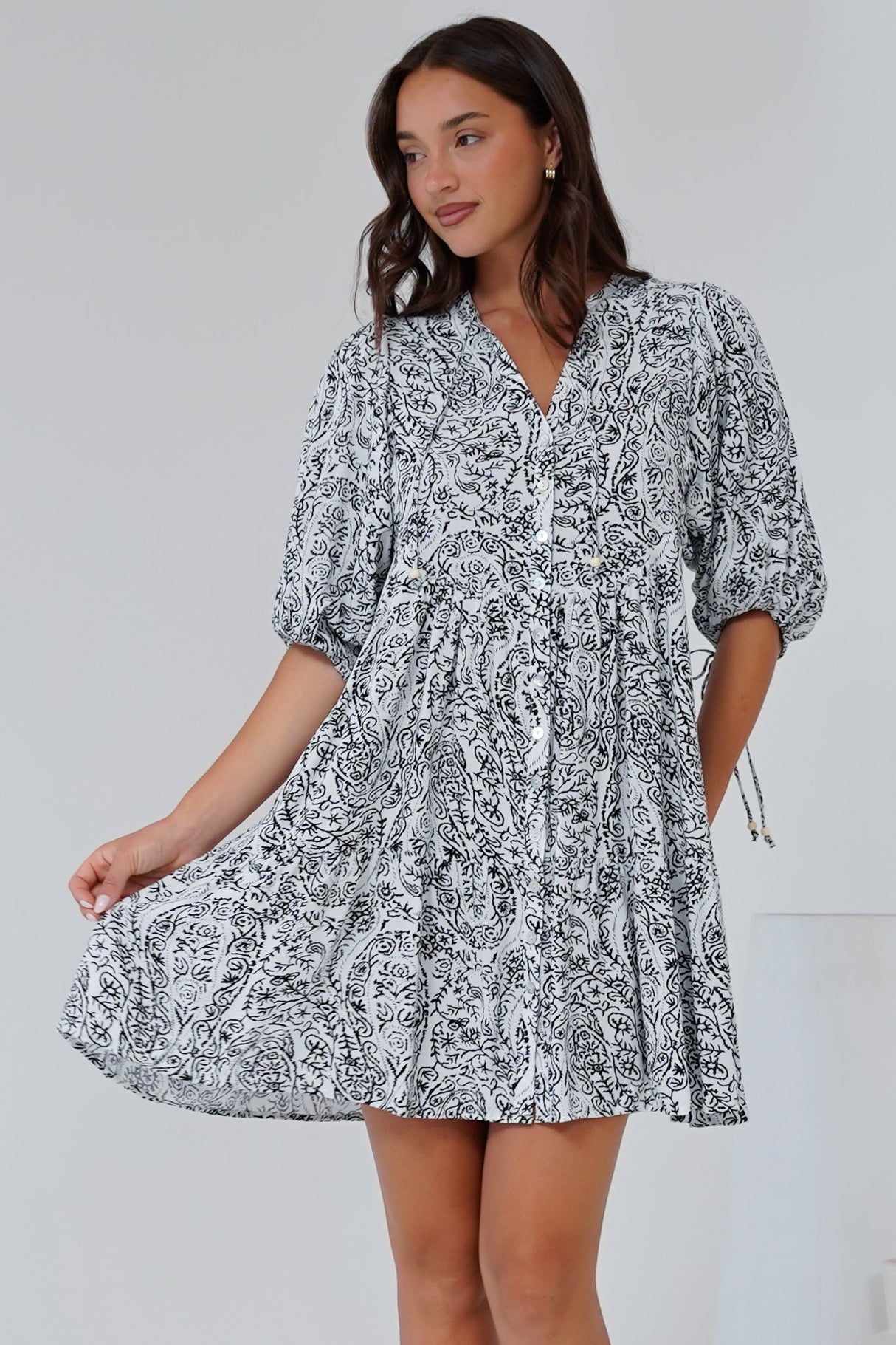 Lea Mini Dress - 3/4 Sleeve Babydoll Dress in Linetti Print