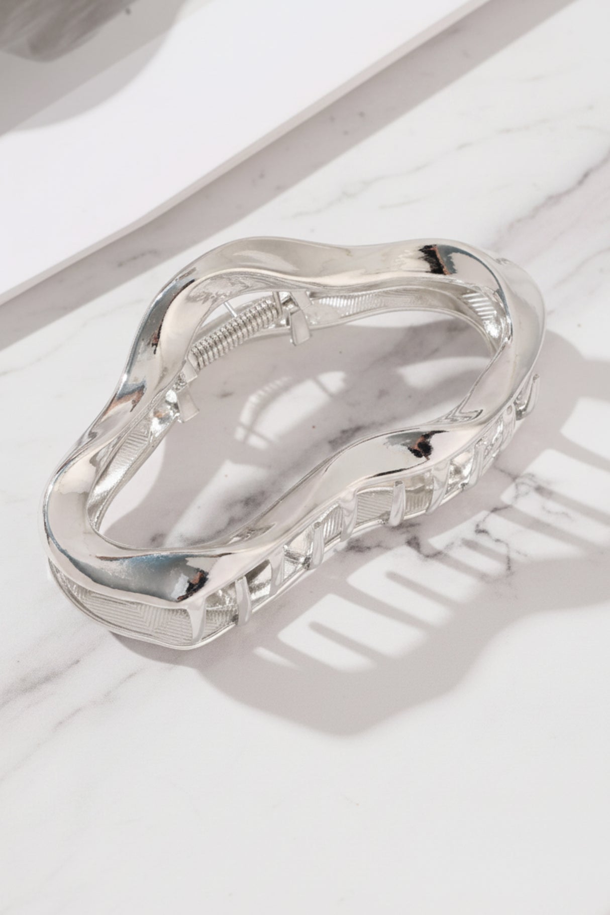 Lina Claw Clip - Silver