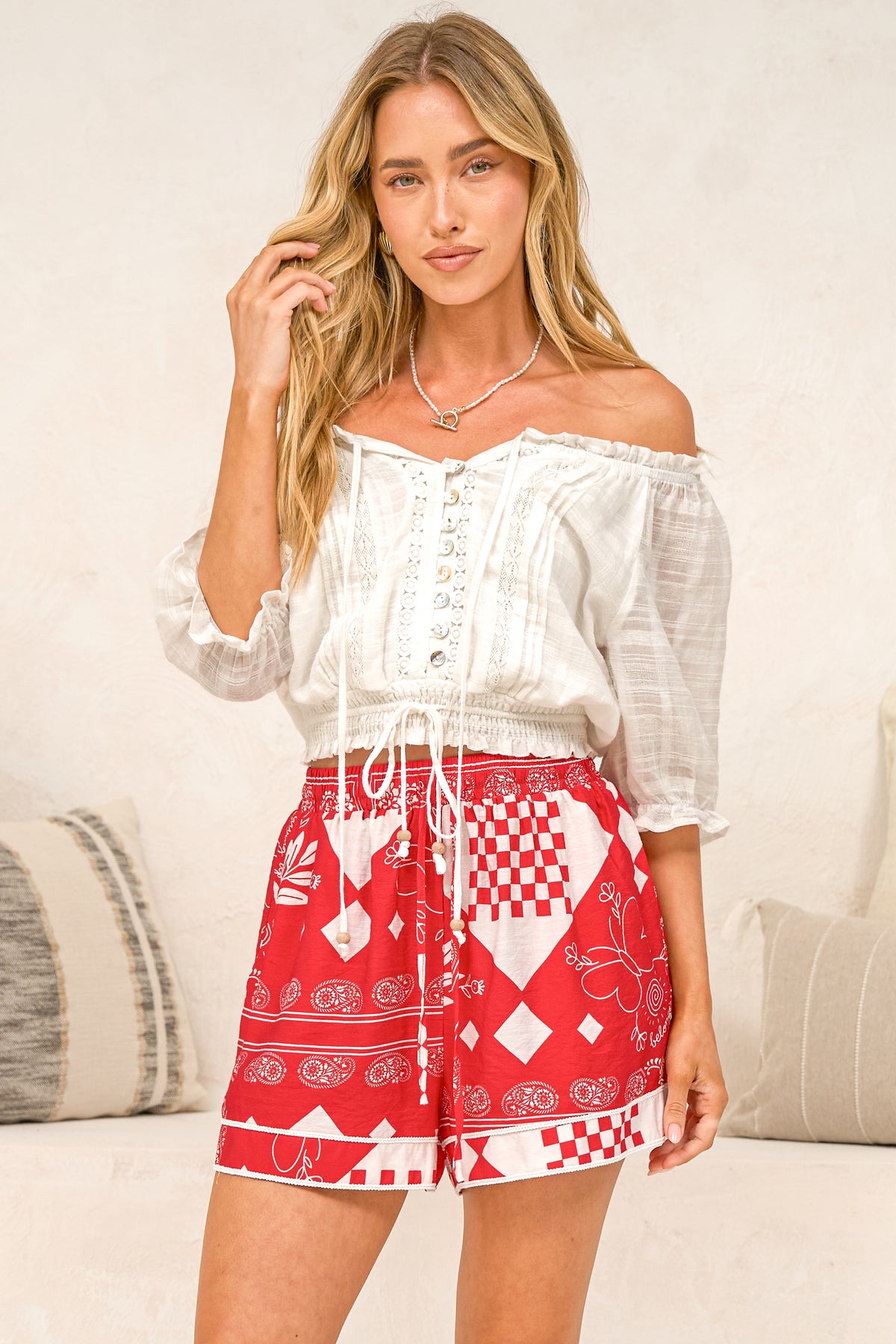 Livia Shorts - Elasticated Drawstring Waist Shorts with Pockets in Lizzy Print