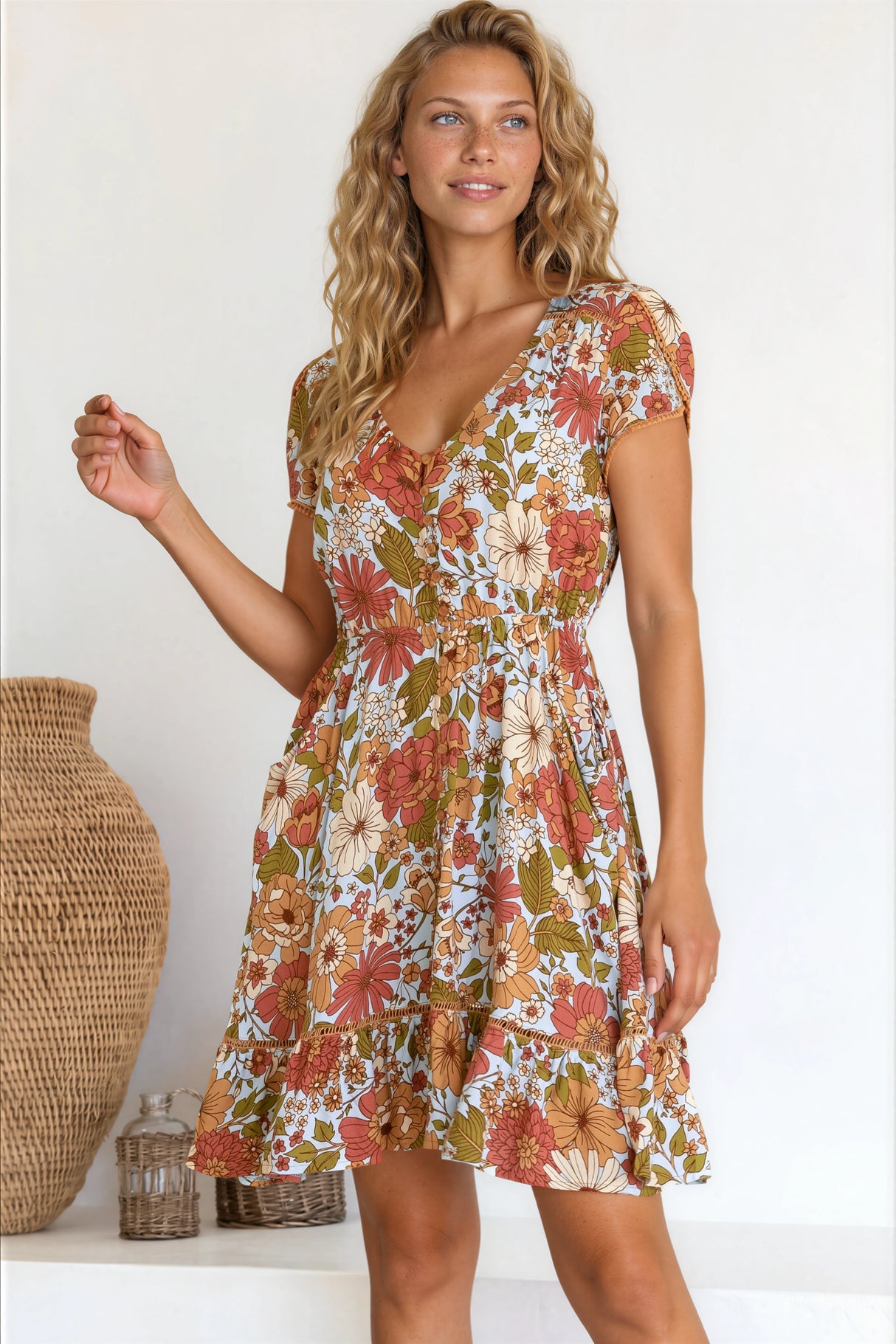 JAASE - Lizzie Mini Dress: Butterfly Cap Sleeve Button Down Dress with Pockets in Mimosa Print