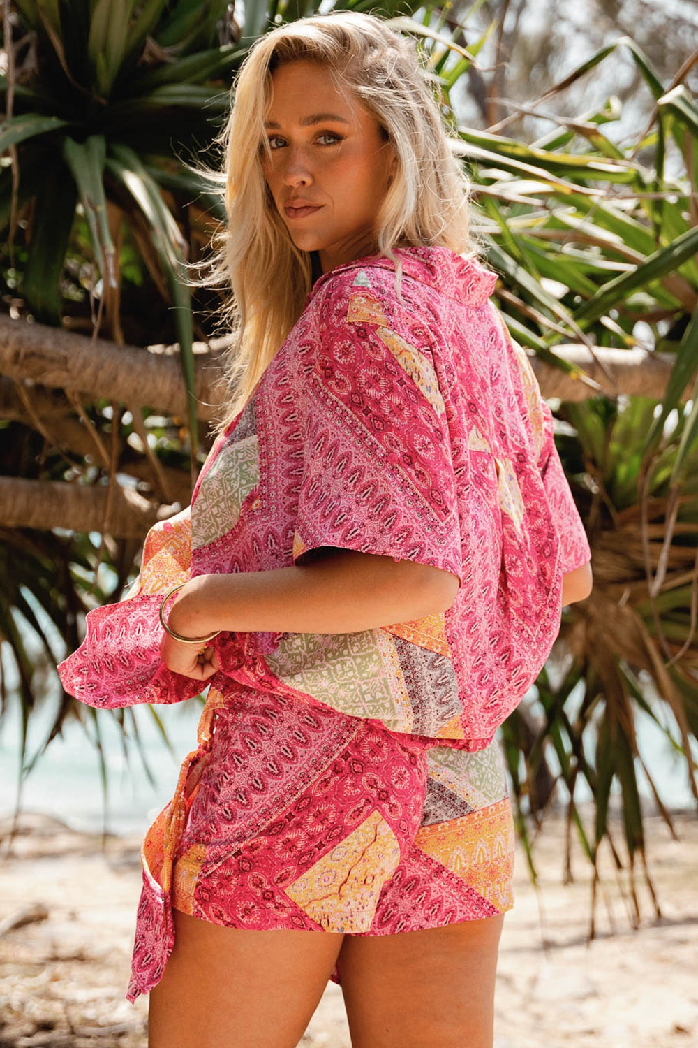 JAASE - Lola Shirt: High-Low Button Down Shirt in Viva Bonita Print