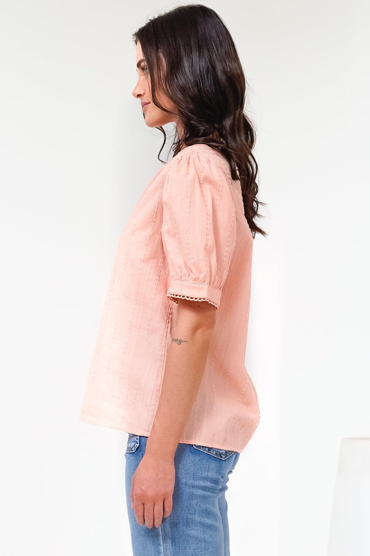 Loyalty Top - Textured V-Neck Split Collar Top with Puff Sleeves and Scallop Trims in Peach
