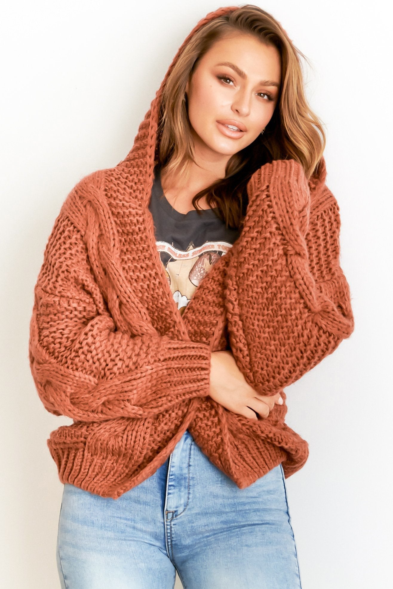 Maple Knit - Chunky Cable Knit Hooded Crop Cardigan in Rust
