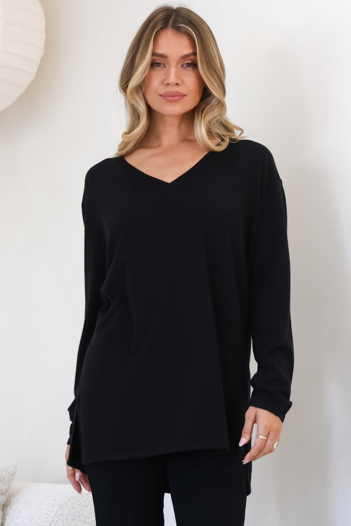 Mayanna Jumper - Light Weight V Neck Knit Jumper with Side Splits in Black