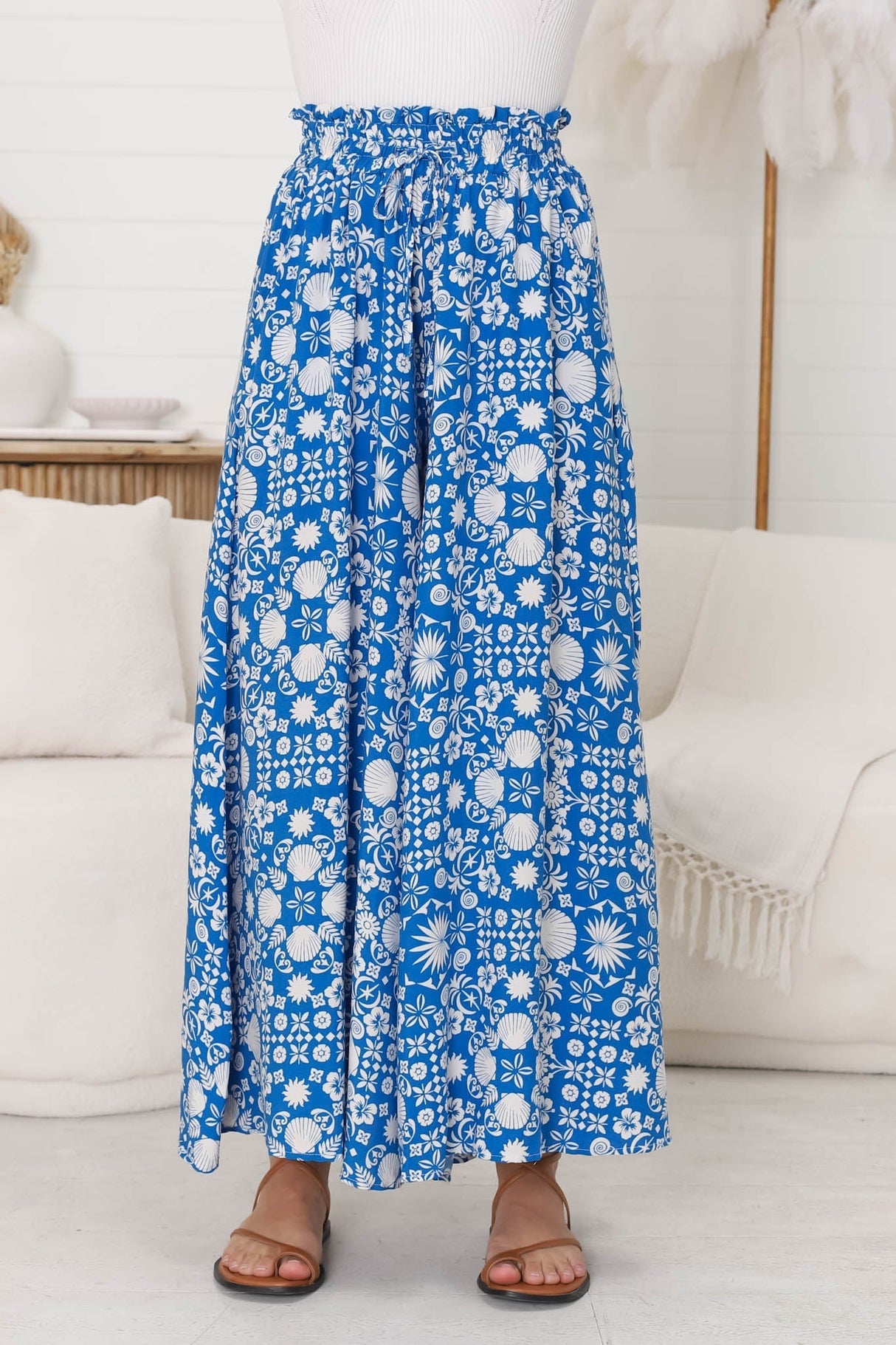 Mezza Pants - Paper Bag High Waisted Wide Leg Pant In Ember Print