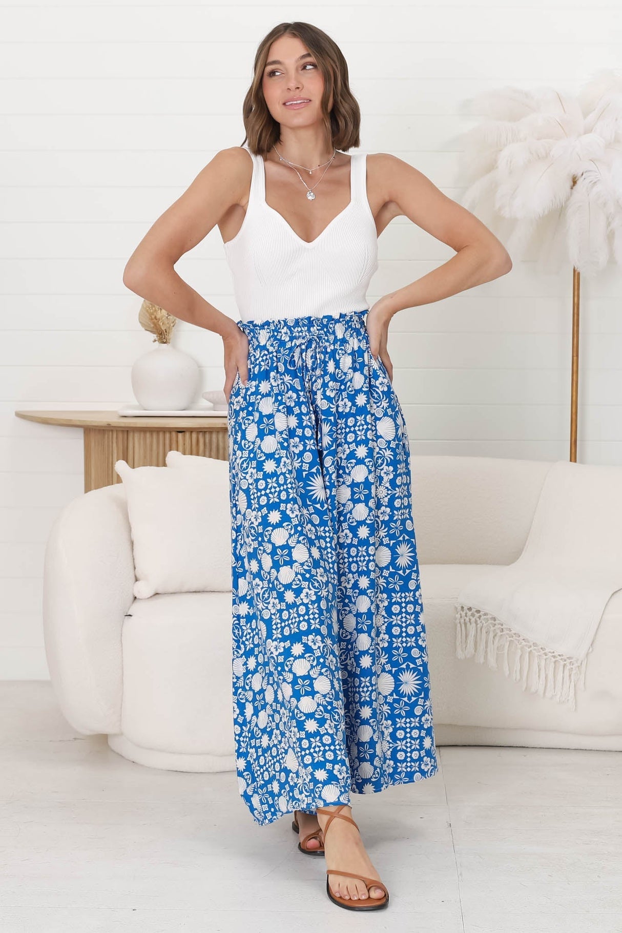 Mezza Pants - Paper Bag High Waisted Wide Leg Pant In Ember Print