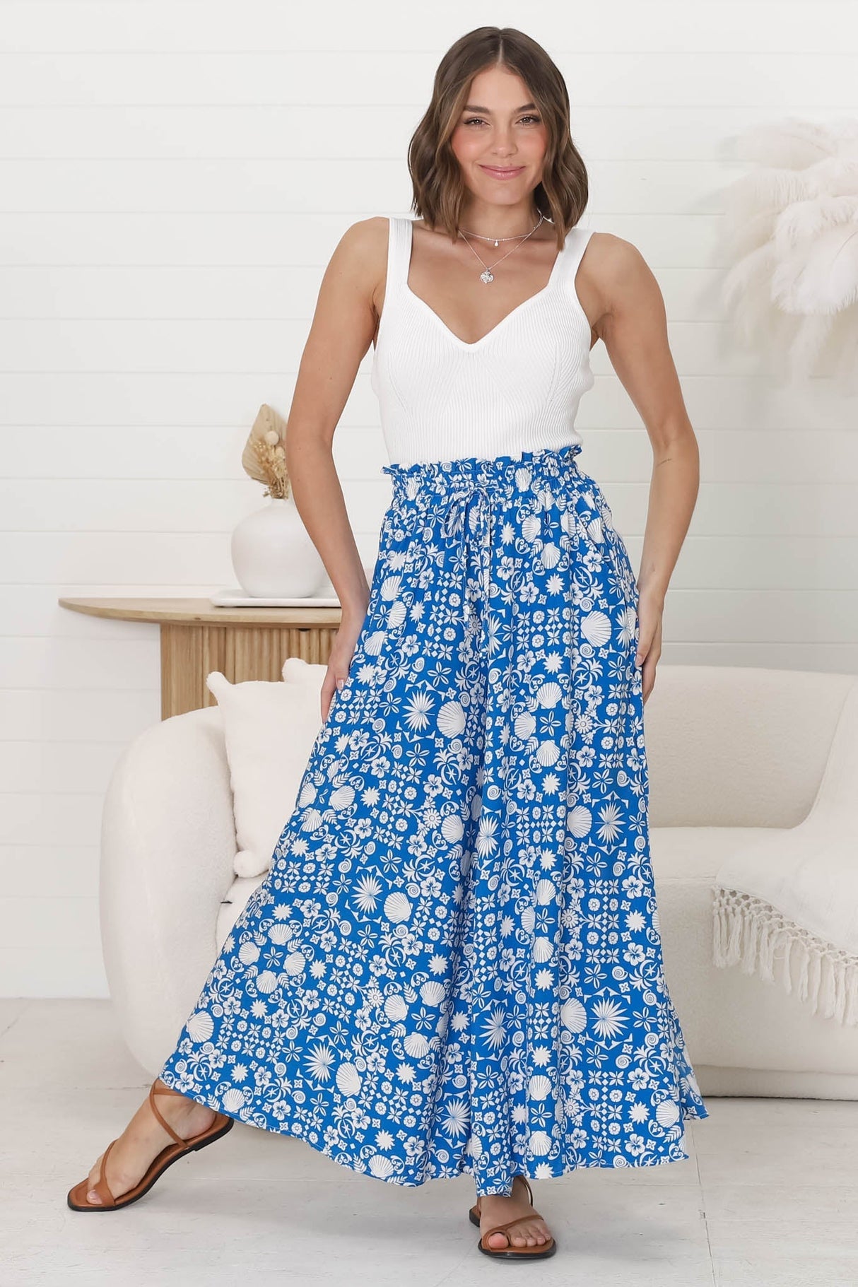 Mezza Pants - Paper Bag High Waisted Wide Leg Pant In Ember Print