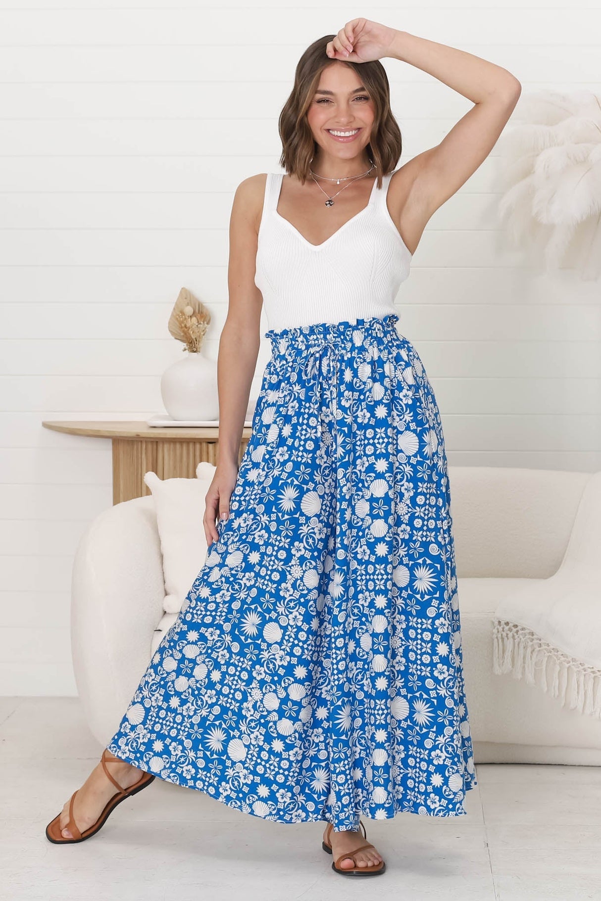 Mezza Pants - Paper Bag High Waisted Wide Leg Pant In Ember Print