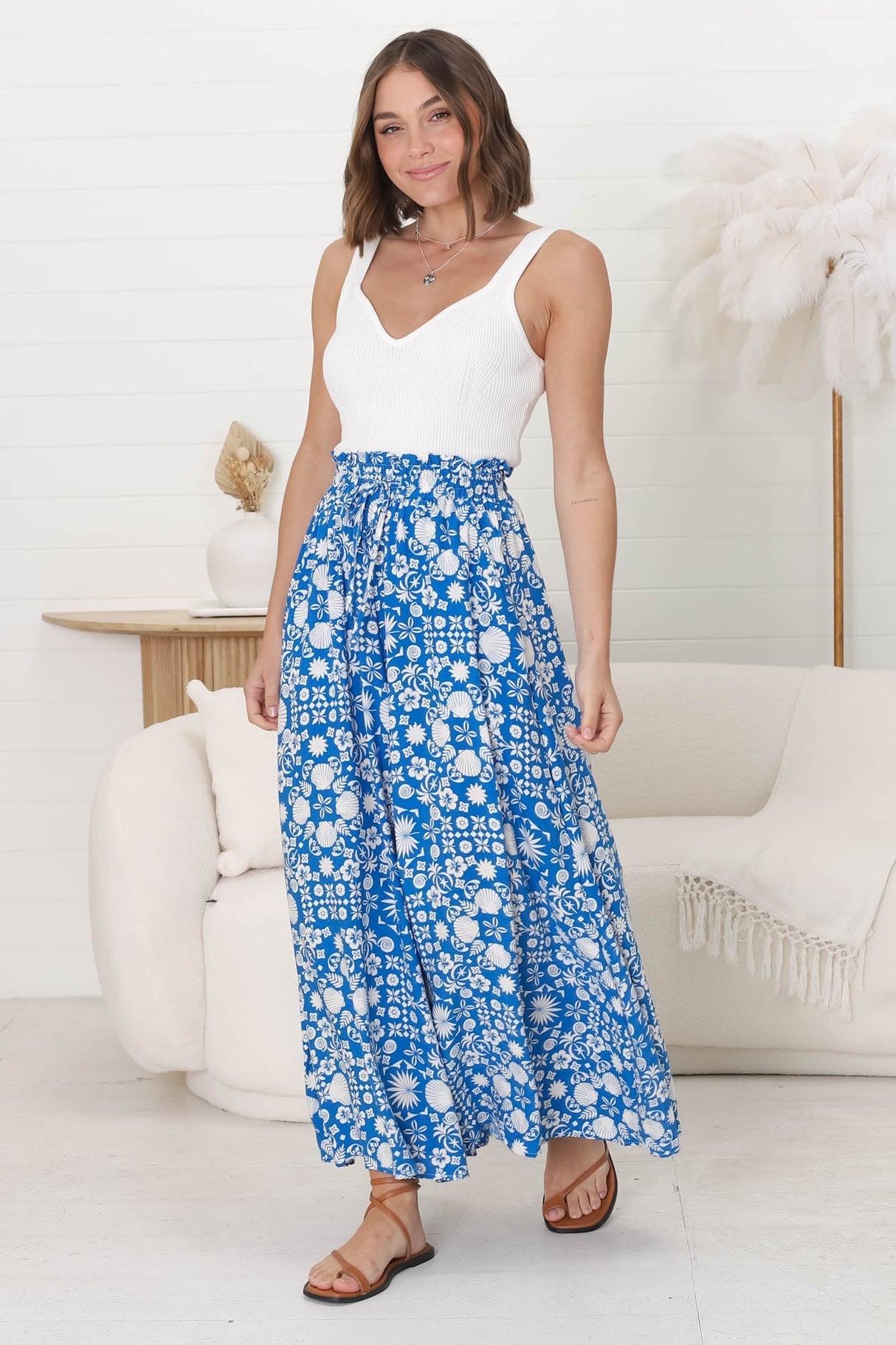 Mezza Pants - Paper Bag High Waisted Wide Leg Pant In Ember Print