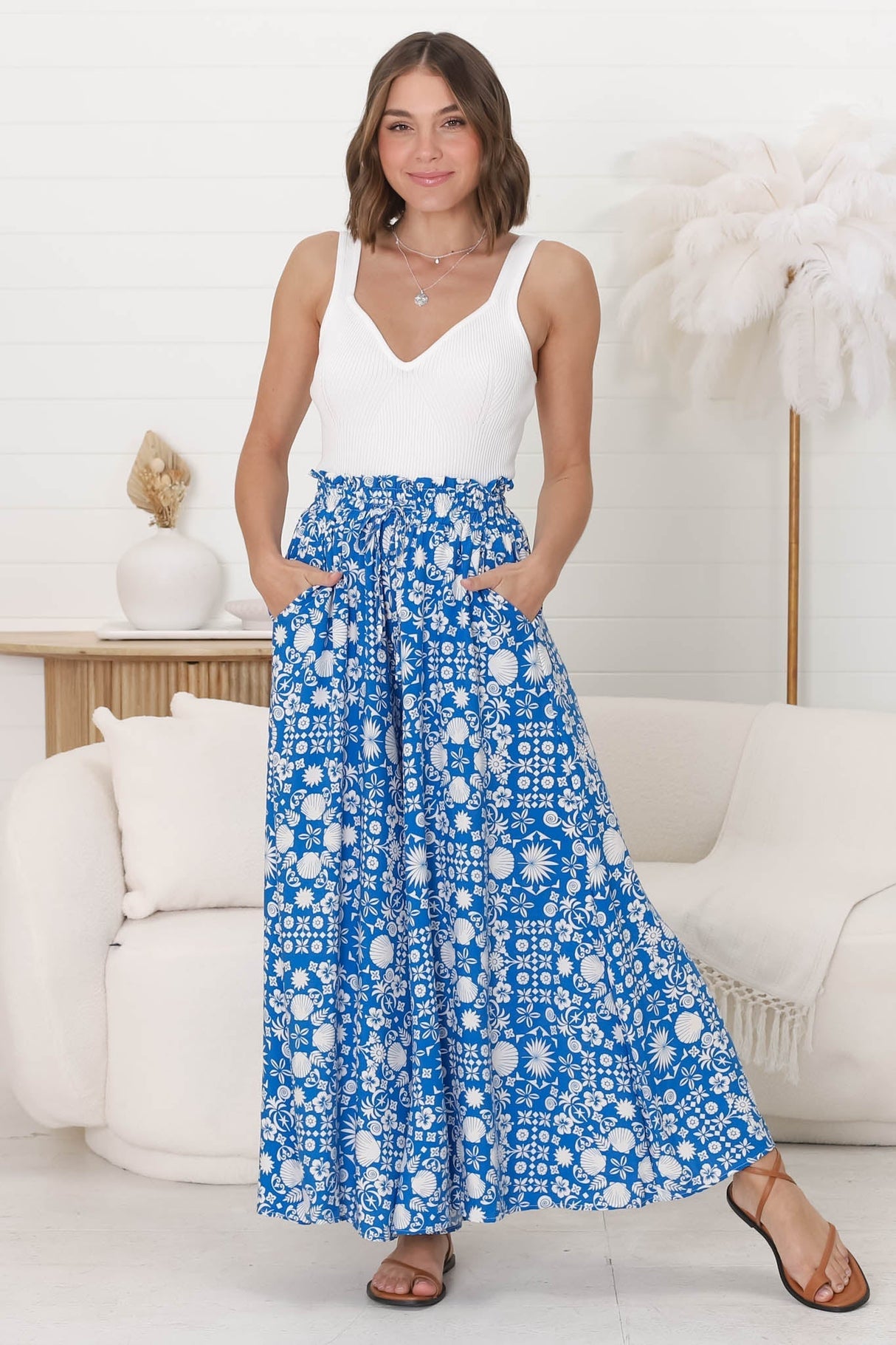 Mezza Pants - Paper Bag High Waisted Wide Leg Pant In Ember Print