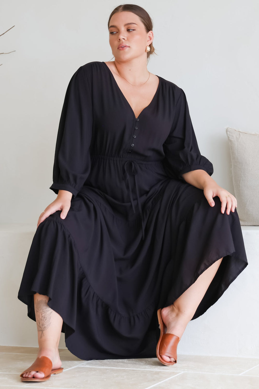 Mia Maxi Dress - V Neck 3/4 Sleeve Tiered Dress in Black