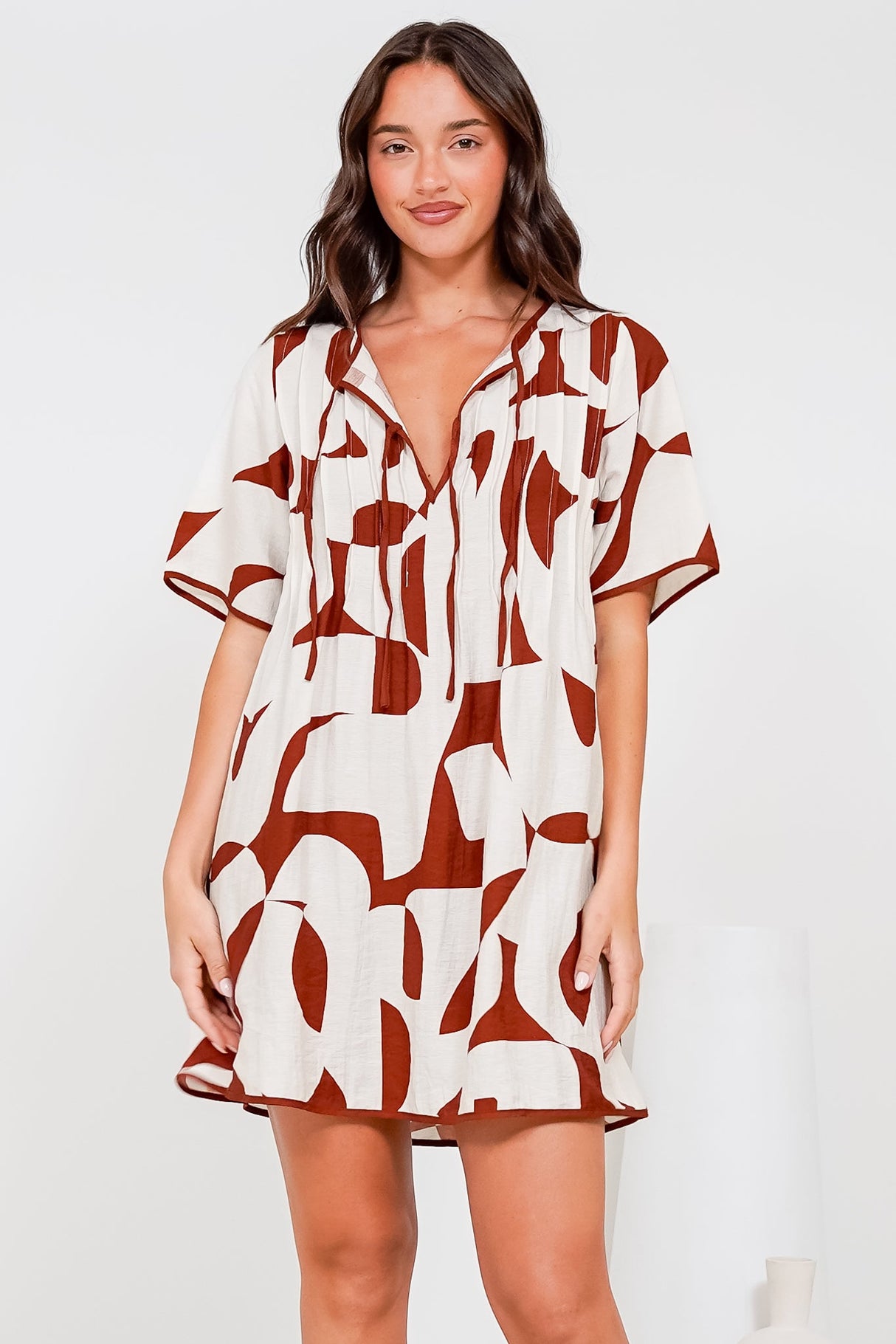 Mitchell Mini Dress - Short Sleeve Boxy Dress with Pleat Detailing in Oasis Print