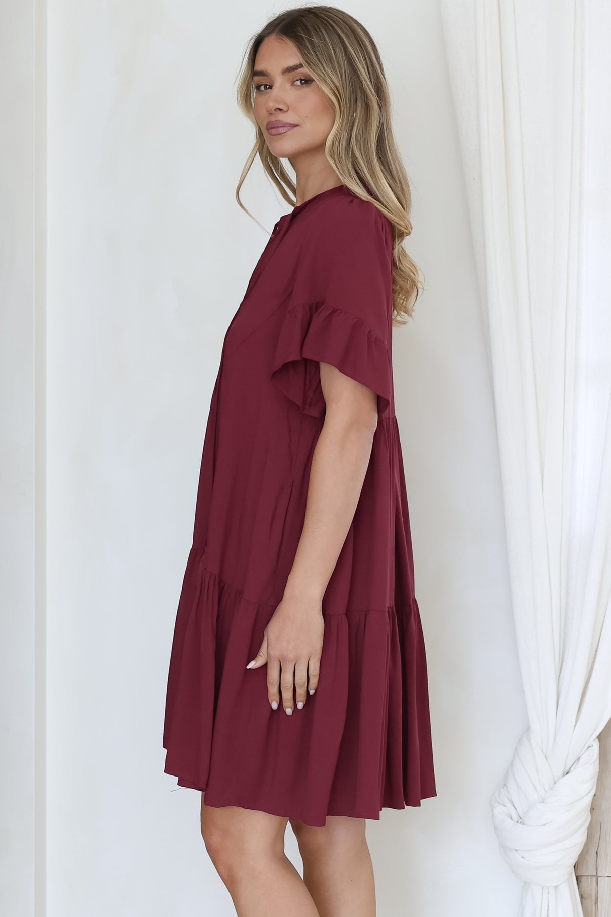Monique Mini Dress - Mandarin Collar Smock Dress in Wine