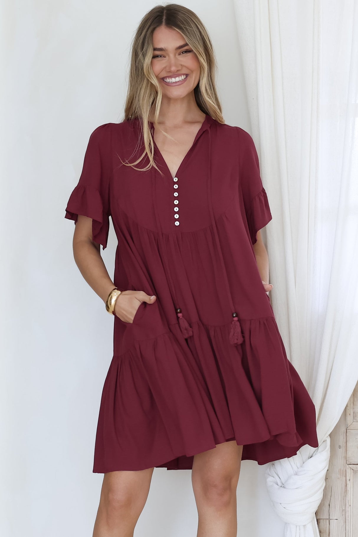 Monique Mini Dress - Mandarin Collar Smock Dress in Wine