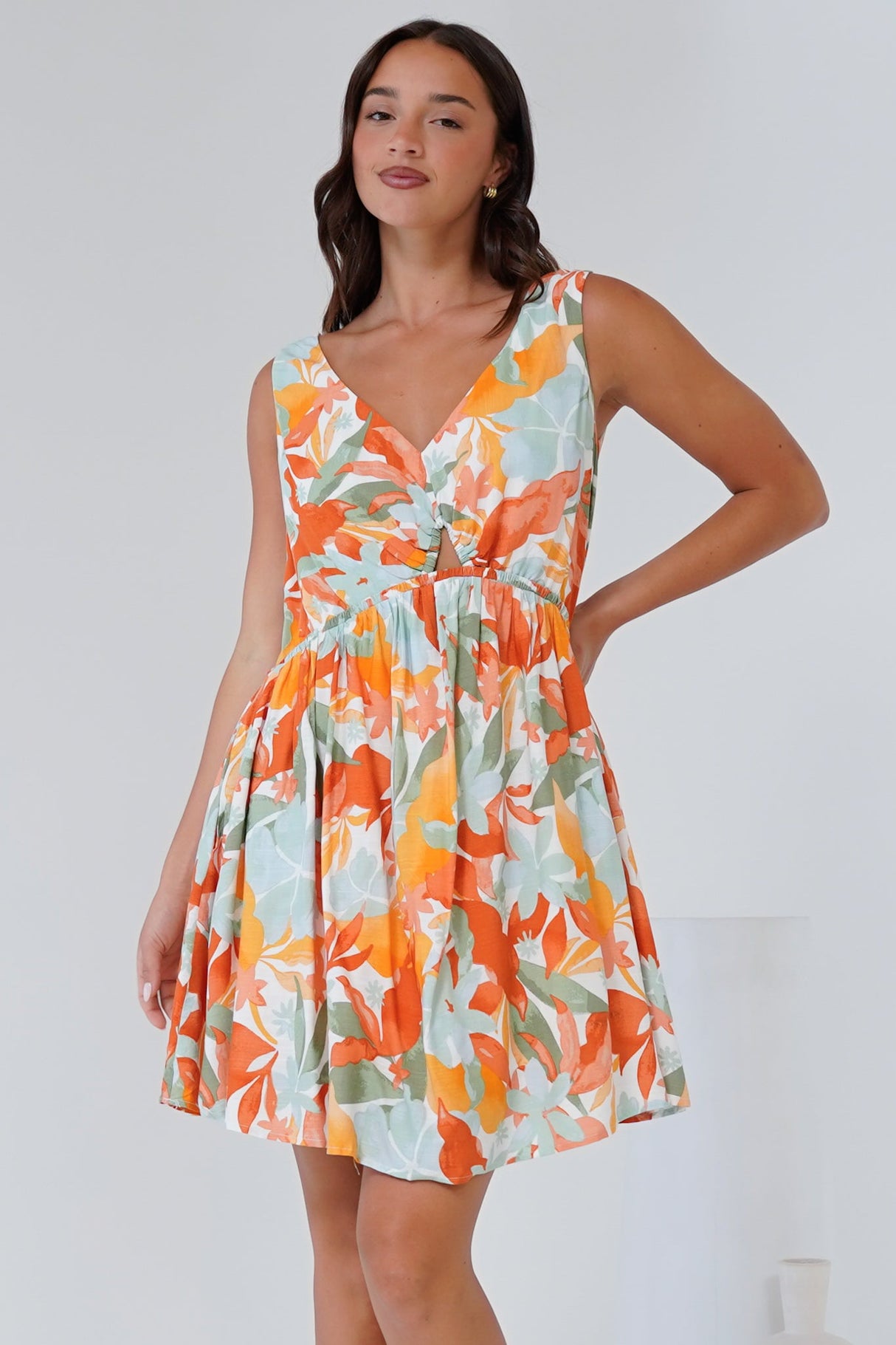 Morgan Mini Dress - Keyhole Detail Sun Dress with Pockets in Vondra Print
