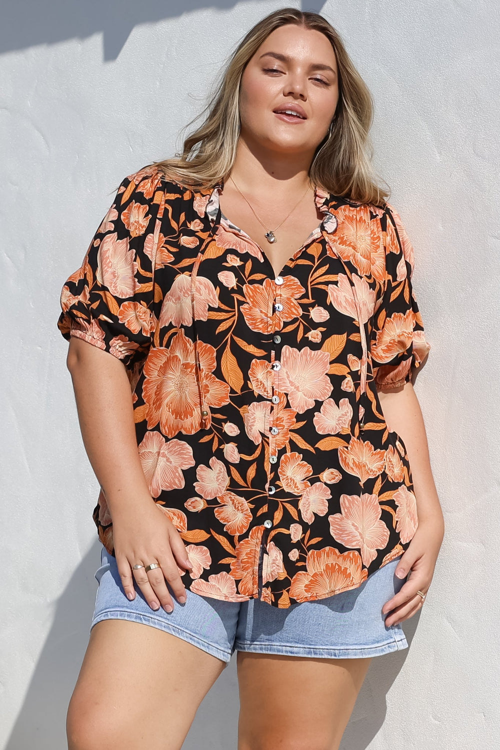 Neo Blouse - High Frill Collar Button Down Shirt in Yasmin Print Black