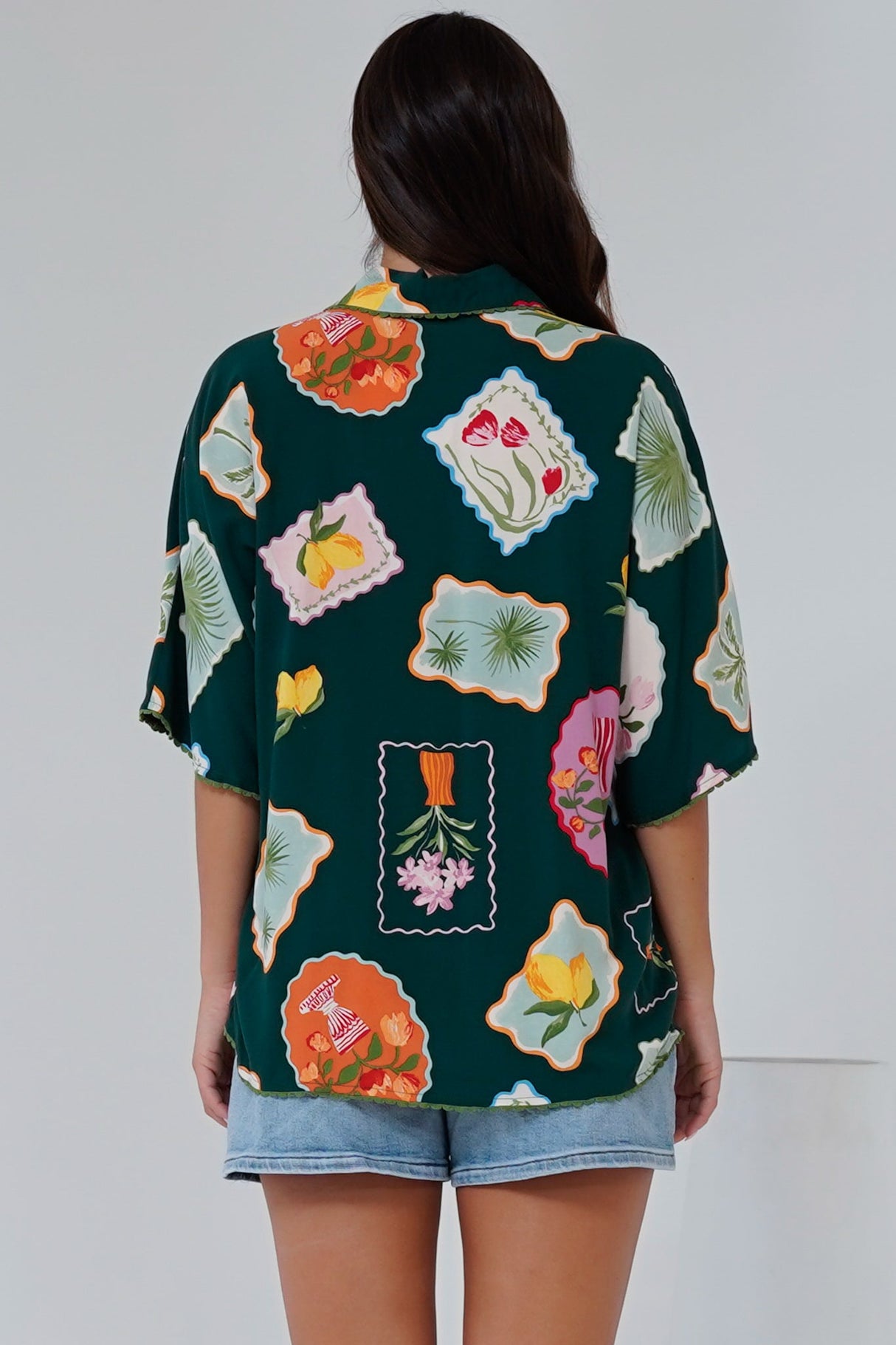 Otis Shirt - Wave Trim Button Down Shirt in Elora Print