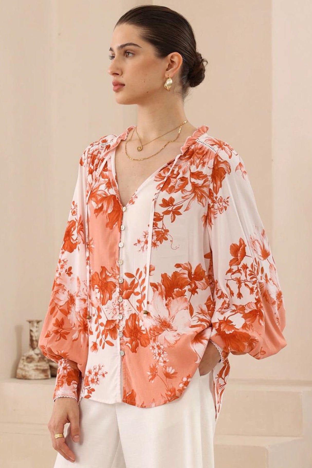 Perrio Blouse - Frill Collar Button Down Balloon Sleeve Shirt in Eryn Print