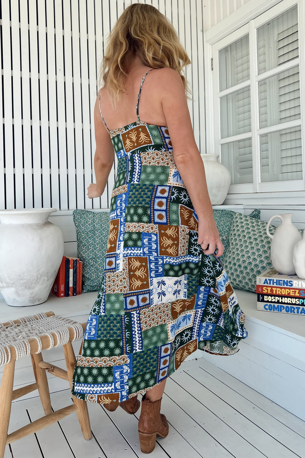 JAASE - Porter Maxi Dress: Gathered Bust Detailing Spaghetti Strap Slip Dress in Emerald Cove Print