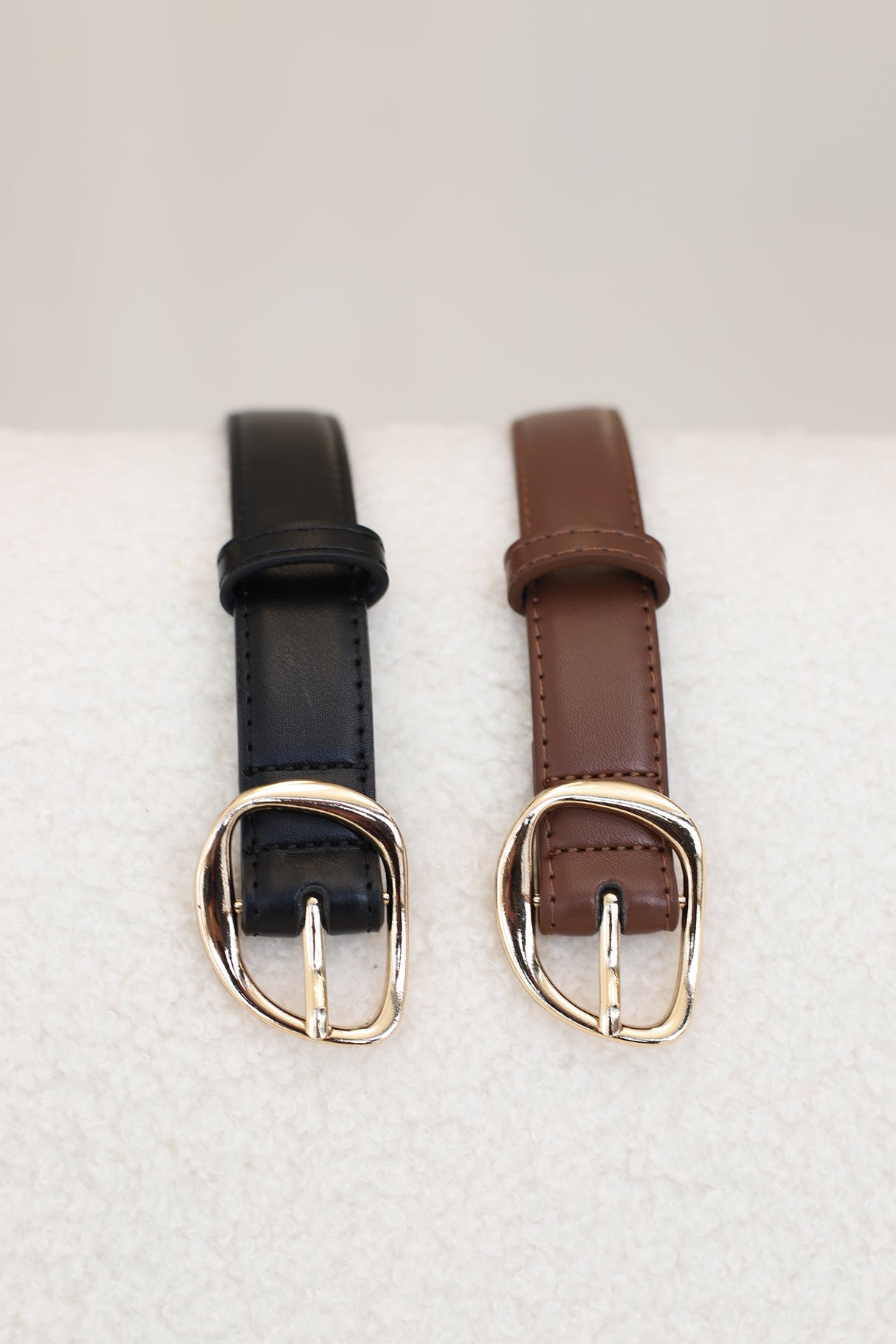 Quinn PU Leather Abstract Gold Buckle Thin Belt Set - Black/Brown