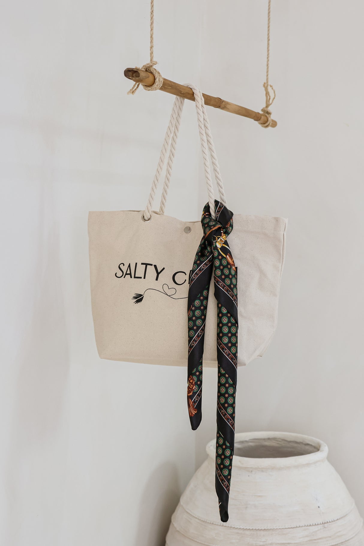 Rayne Scarf - Chain Print Black