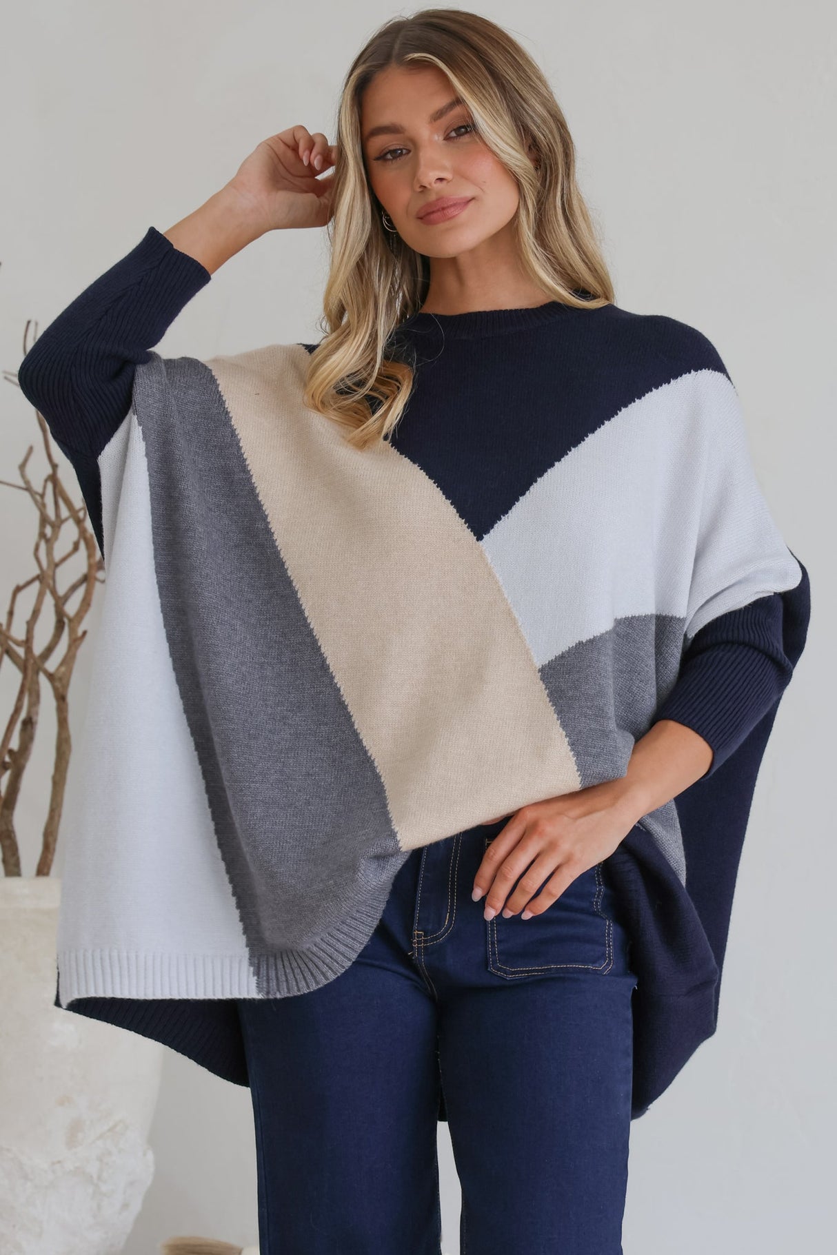 Reed Jumper - Color Block Batwing Long Sleeve Knit in Navy
