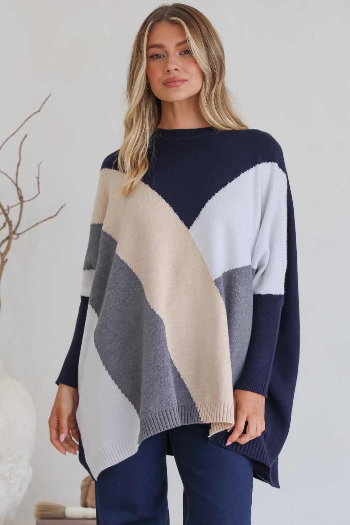 Reed Jumper - Color Block Batwing Long Sleeve Knit in Navy