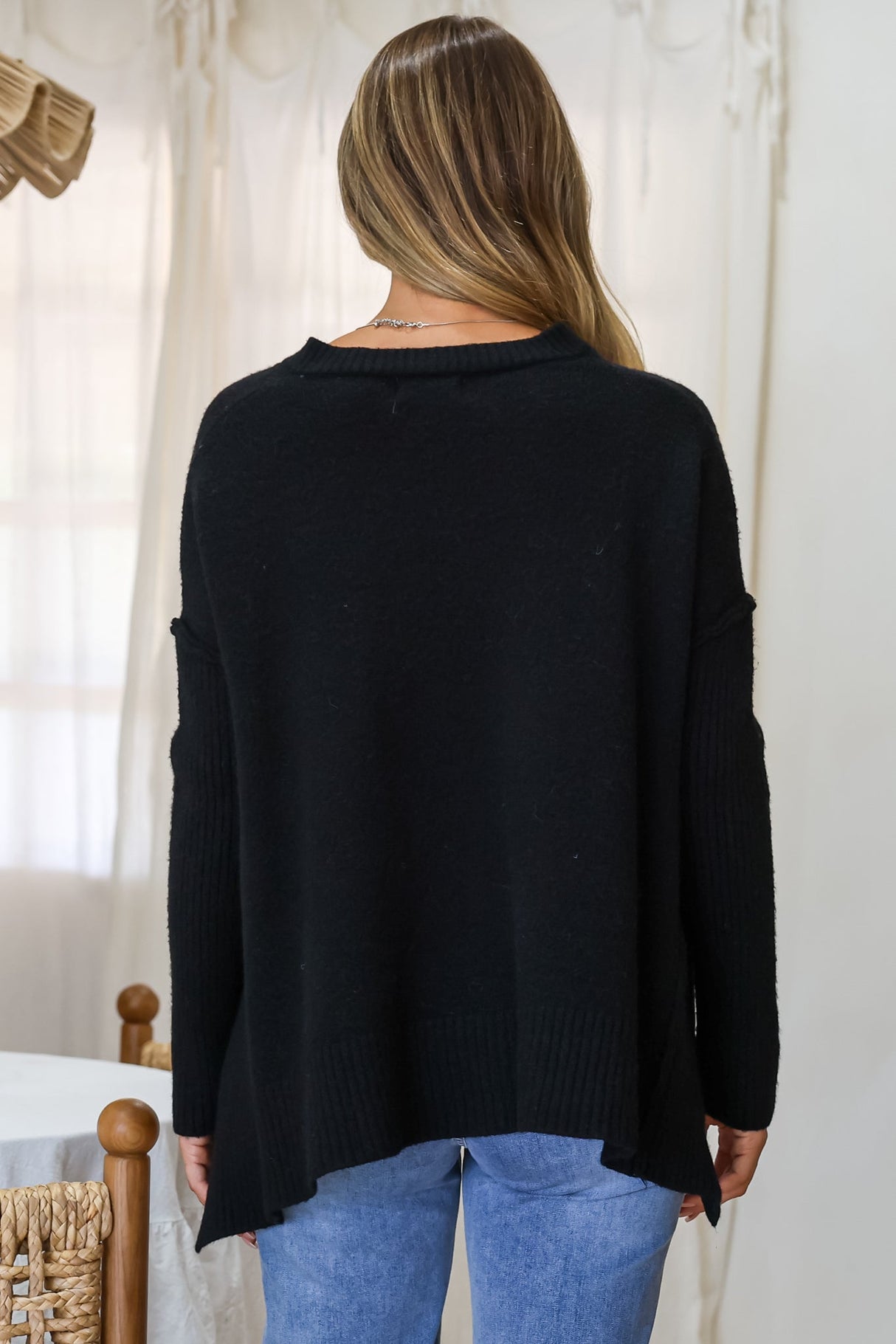 Ridge Jumper - V Neck Relaxed Shark Bite Ribbed Hemline Knit in Black
