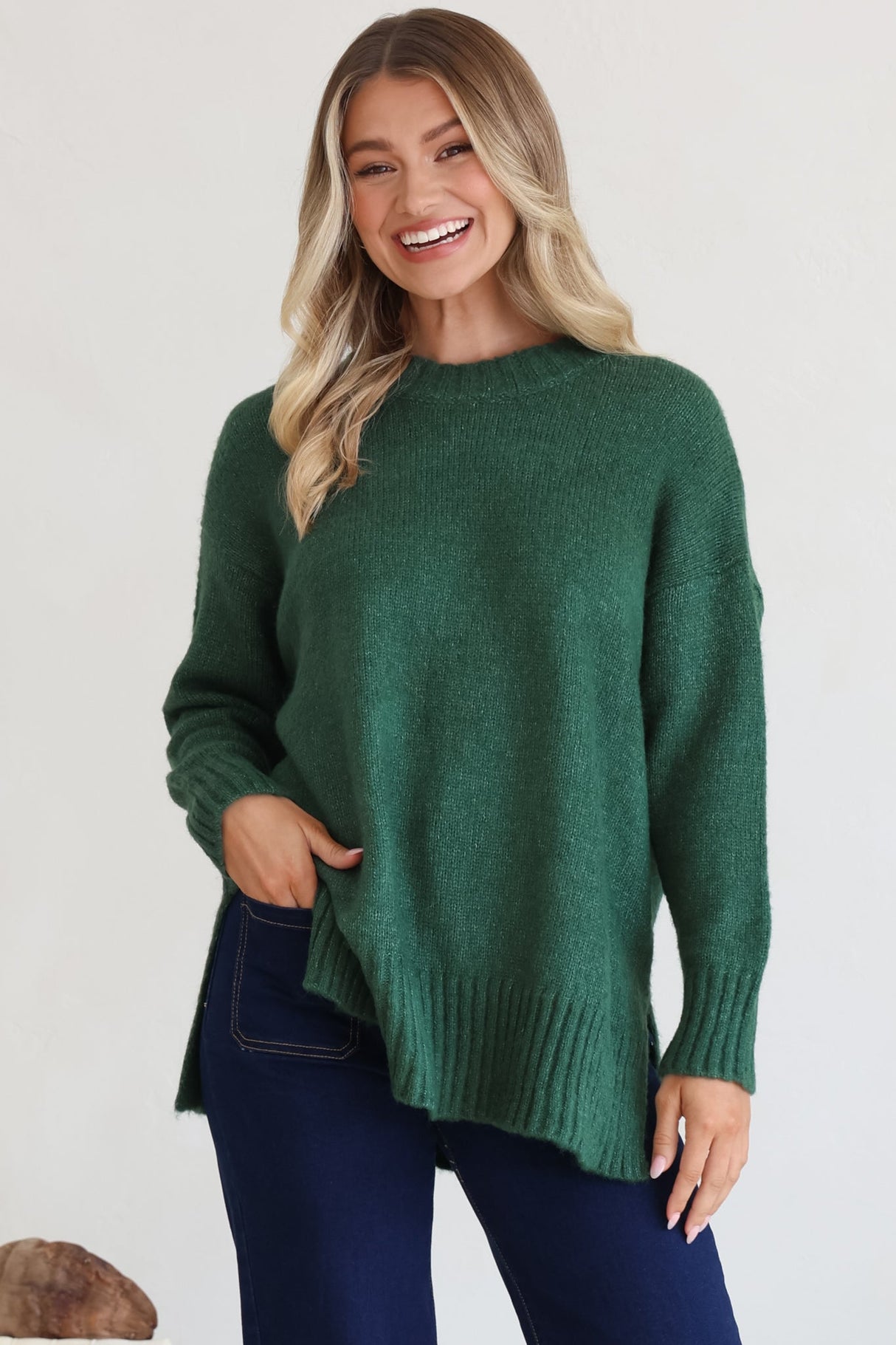 Sammy Jumper - Crew Neck Ribbed Shark Bite Hemline Jumper in Green