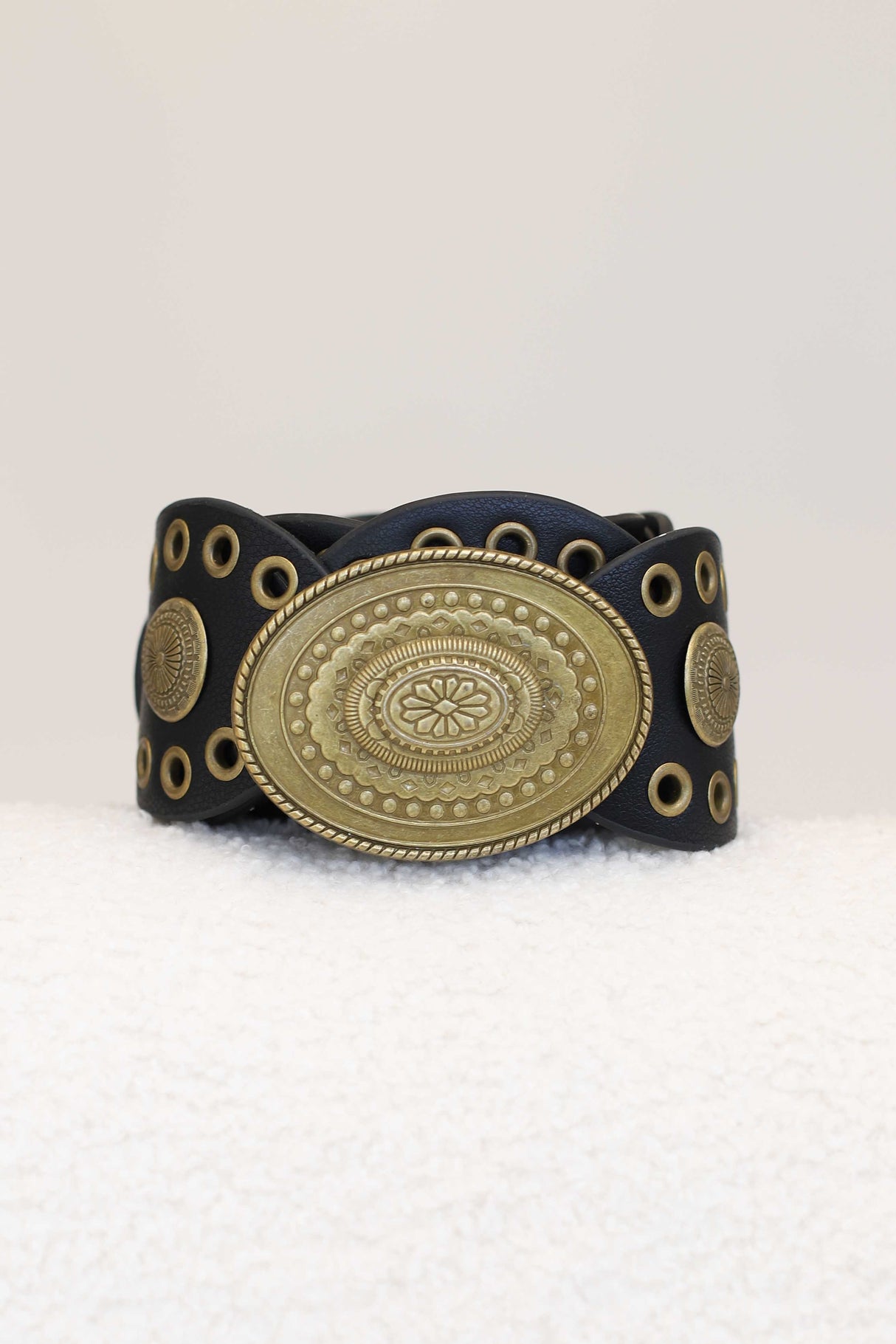 Slate Rivet Gold Buckle Belt - Black