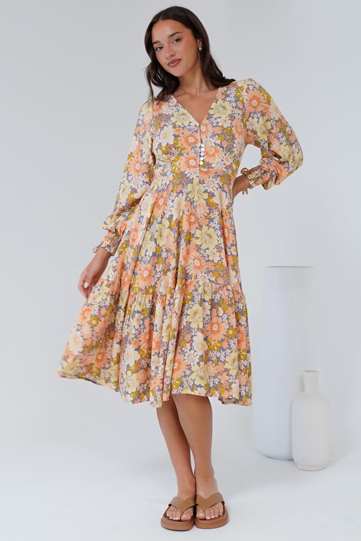 Suni Midi Dress - A-Line Dress with Tiered Skirt and Long Sleeves in Avianna Print