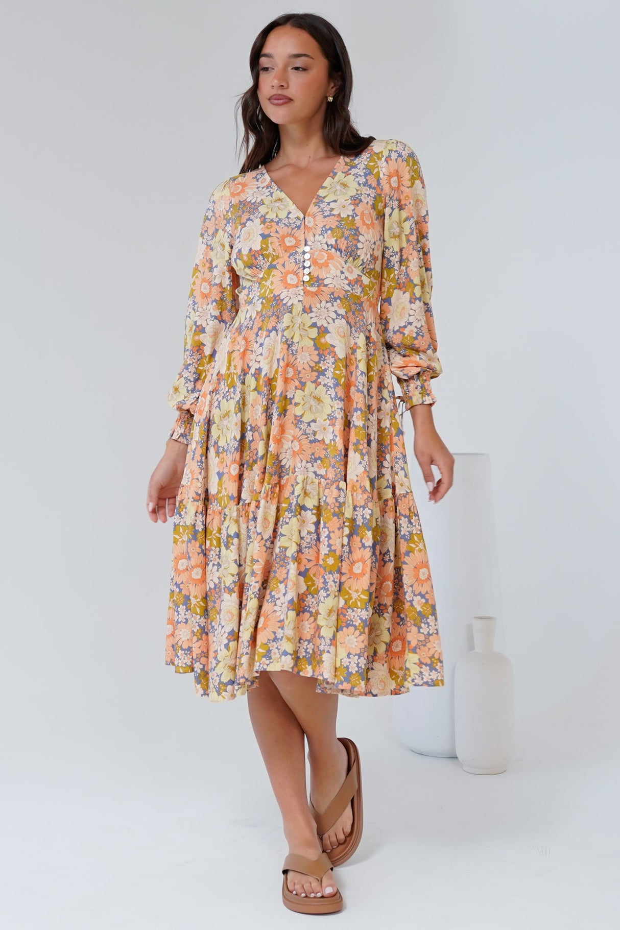 Suni Midi Dress - A-Line Dress with Tiered Skirt and Long Sleeves in Avianna Print