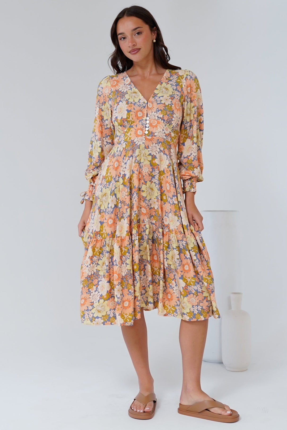Suni Midi Dress - A-Line Dress with Tiered Skirt and Long Sleeves in Avianna Print