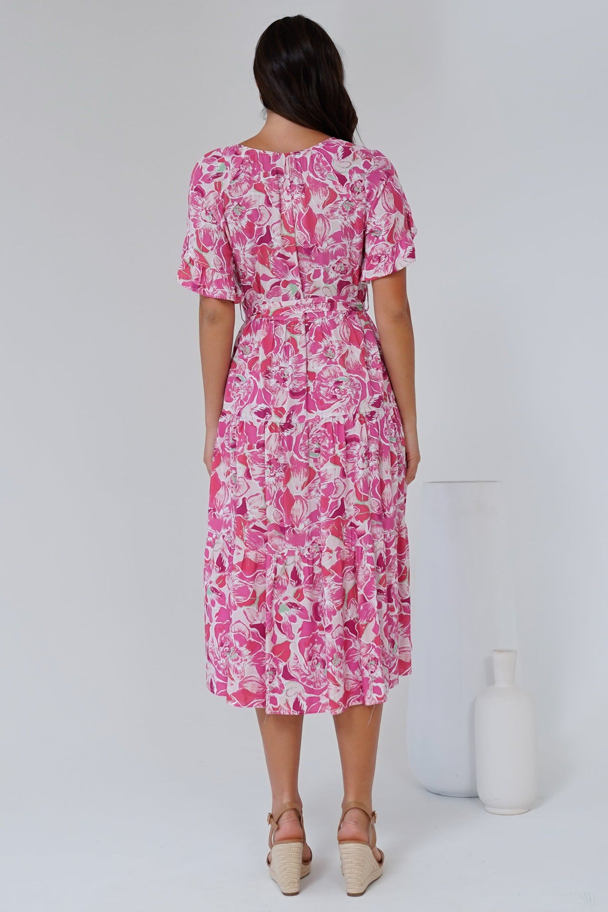 Tacoma Midi Dress - V Neck Midi Dress in Suni Print