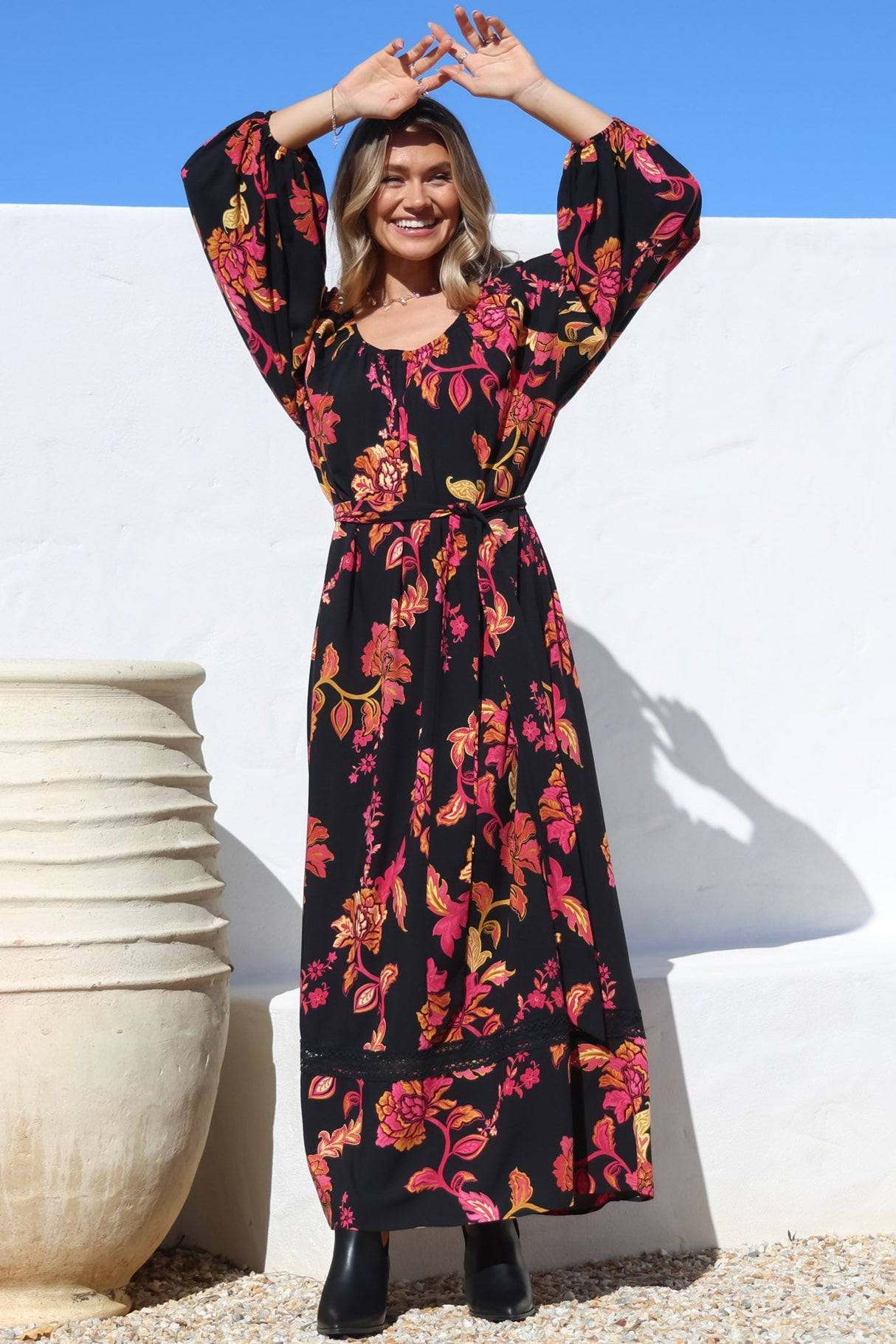 Tai Maxi Dress - On or Off Shoulder Dress with Matching Belt in Valerie Print