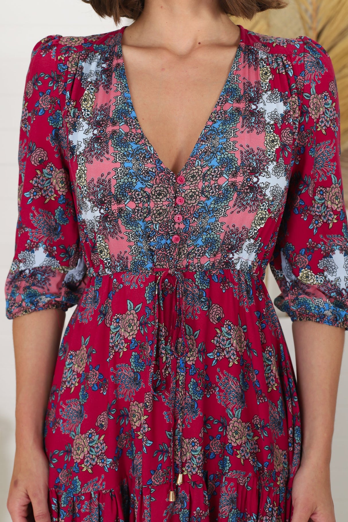 JAASE - Tessa Maxi Dress: A Line Pull Tie Waist Dress in Strawberry Kiss Print