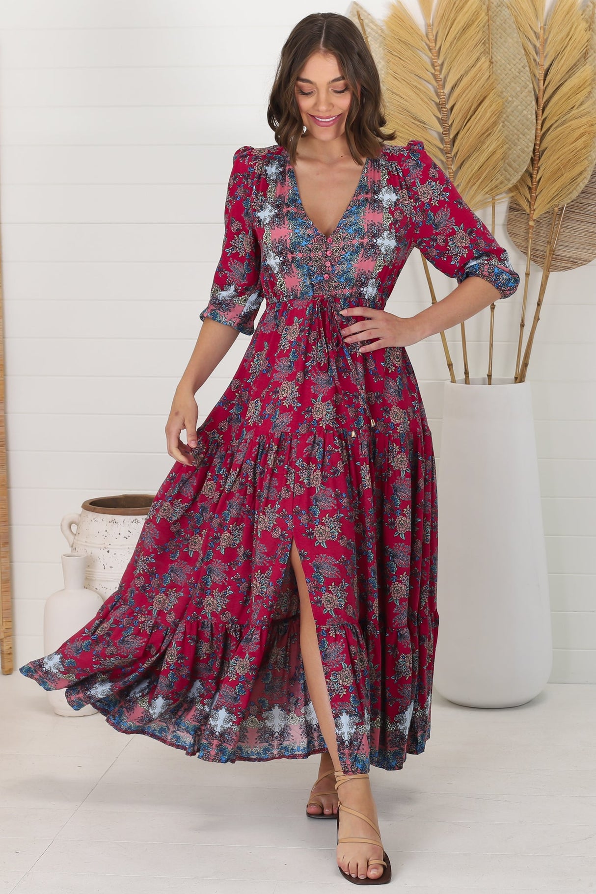 JAASE - Tessa Maxi Dress: A Line Pull Tie Waist Dress in Strawberry Kiss Print