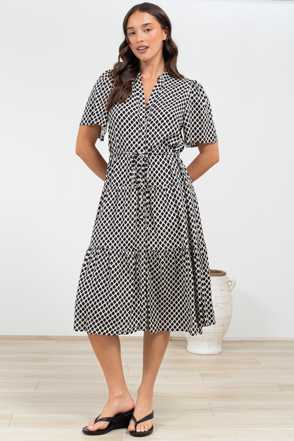 Vania Midi Dress - Tiered Buttoned Down Dress with Matching Belt in Hexy Print Black