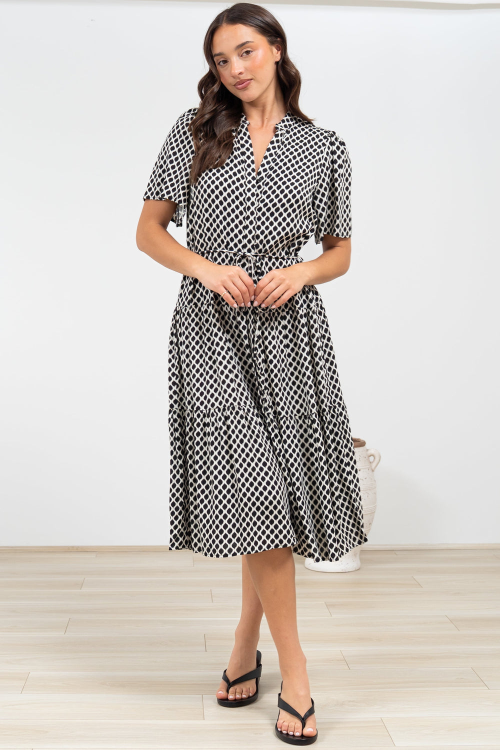 Vania Midi Dress - Tiered Buttoned Down Dress with Matching Belt in Hexy Print Black