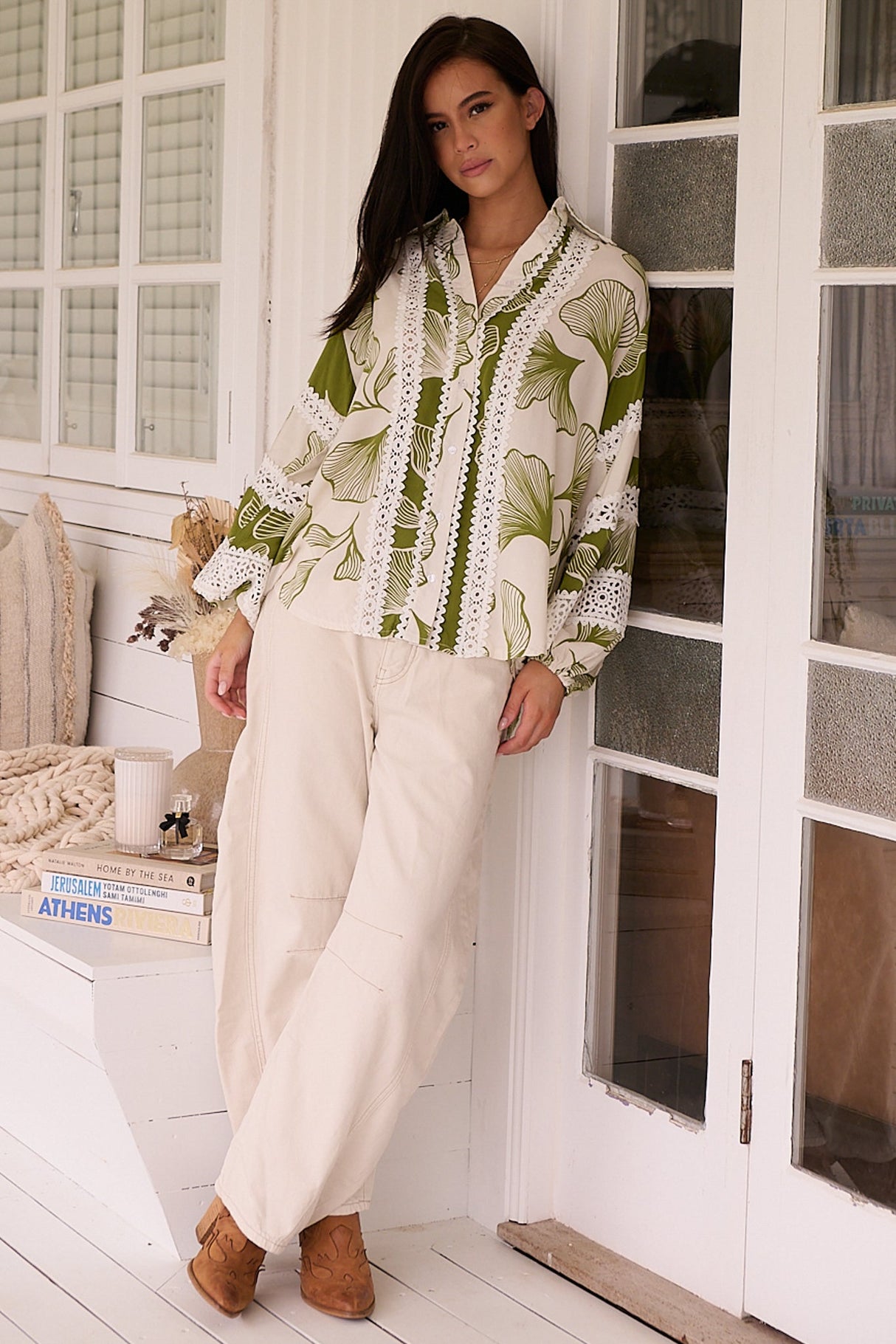 Viola Blouse - Collared Lace Spliced Button Down Blouse in Emery Print