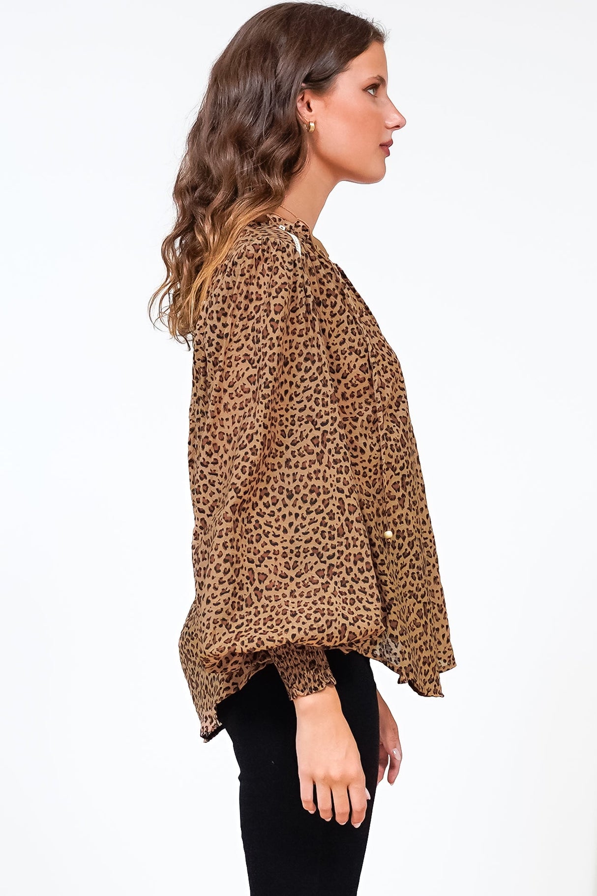 Violet Blouse - Frill Collar Button Down Balloon Sleeve Blouse In Wyatt Print