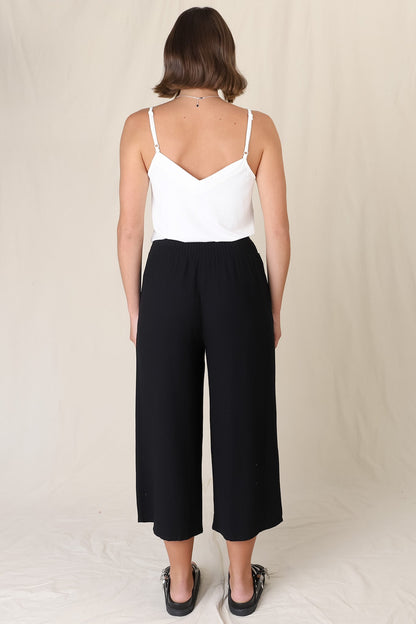 Wyatt Pants - Linen Blend 3/4 Cropped Pants with Pockets in Black