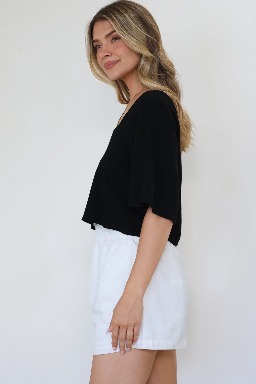 Zali Top - Square Neckline Crop with Short Airy Sleeves in Black