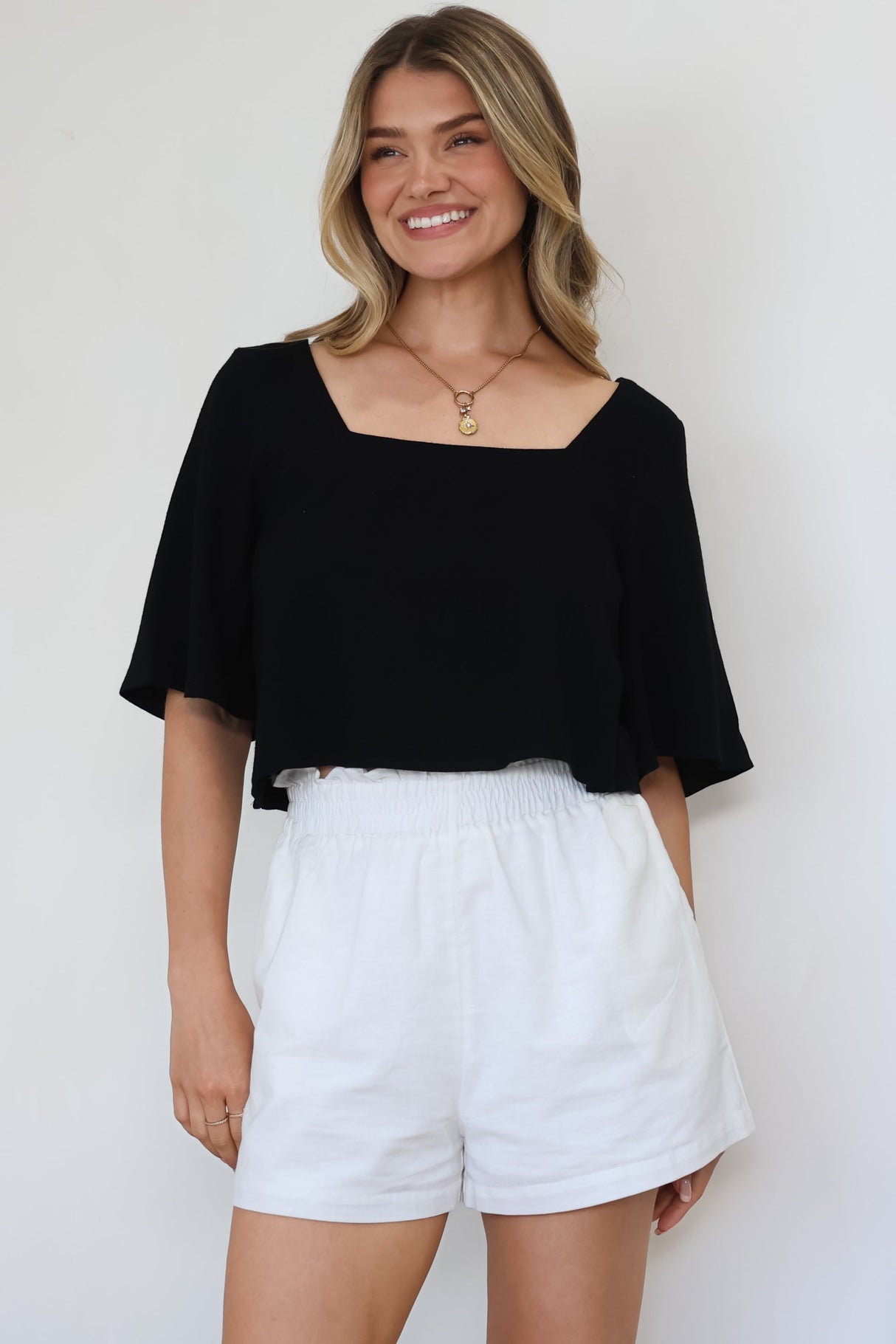 Zali Top - Square Neckline Crop with Short Airy Sleeves in Black