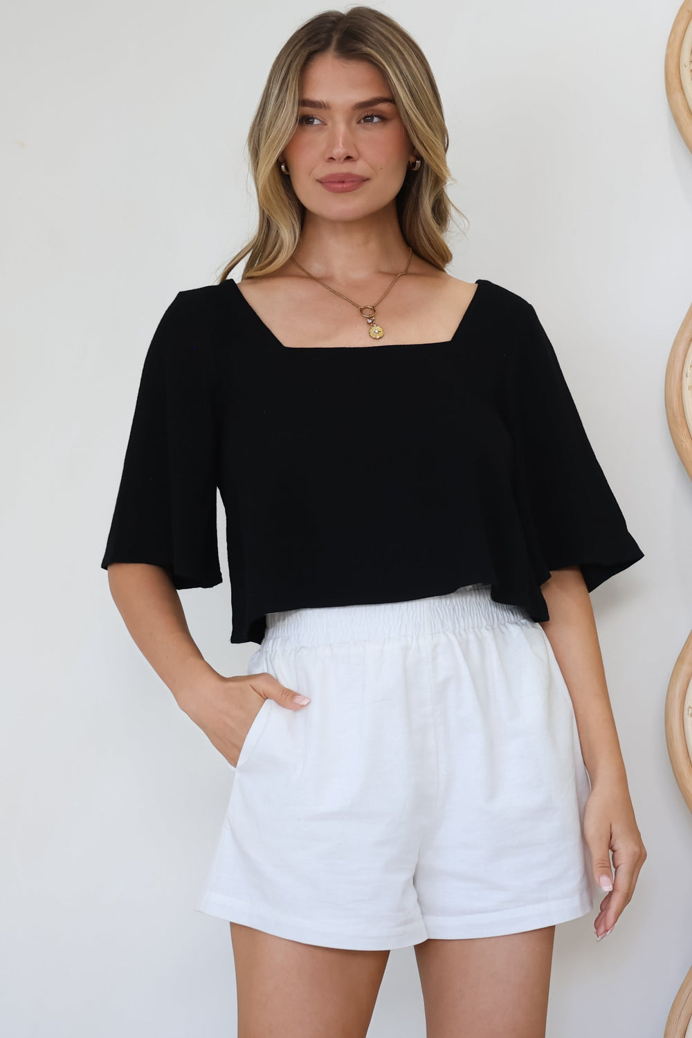 Zali Top - Square Neckline Crop with Short Airy Sleeves in Black