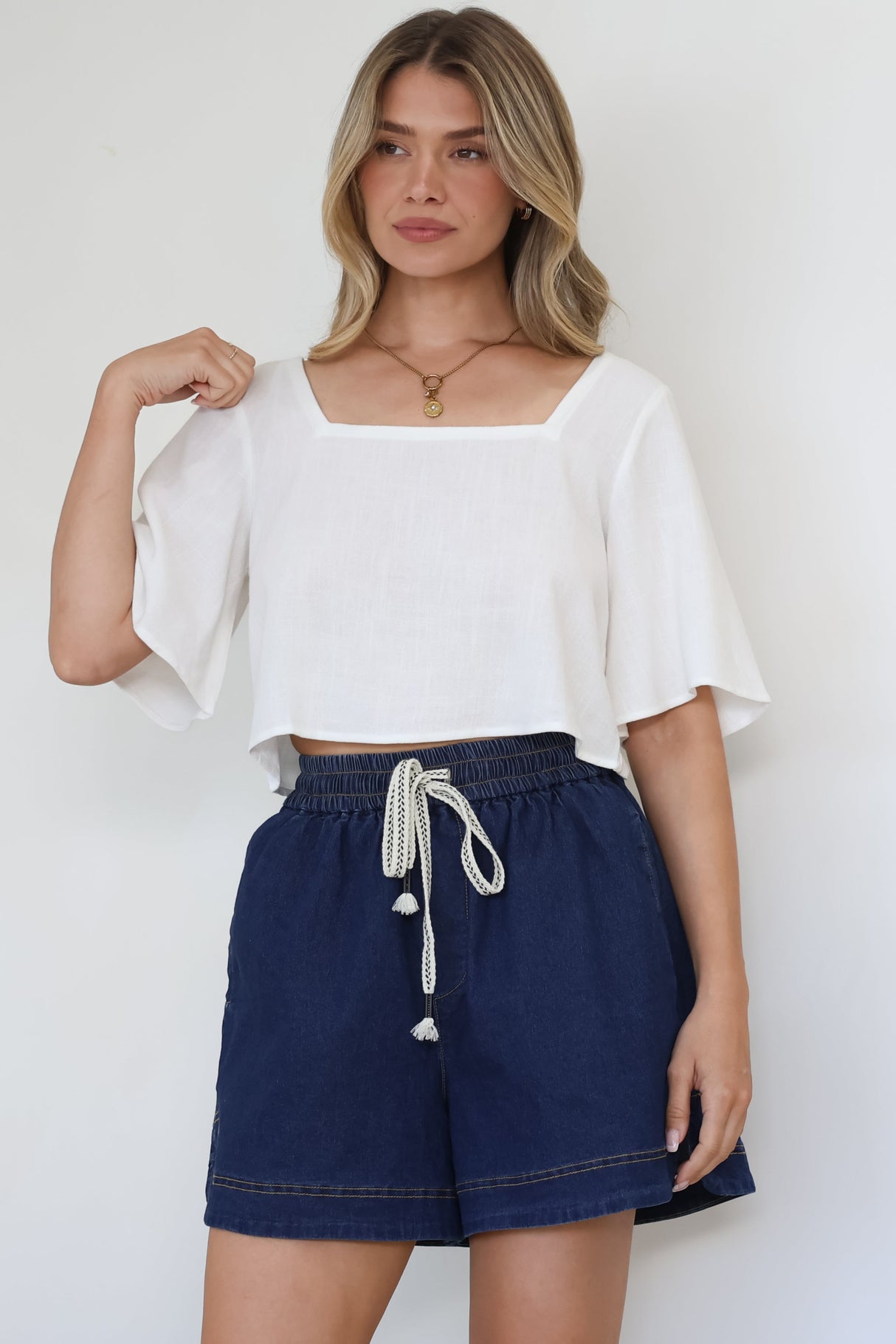 Zali Top - Square Neckline Crop with Short Airy Sleeves in White