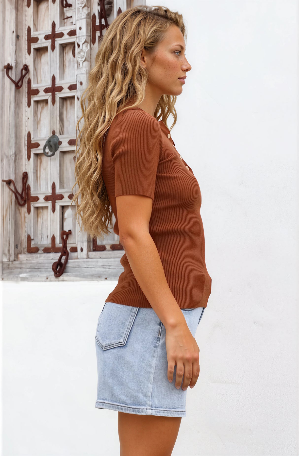 Zian Knit Top - Gold Button Neckline Ribbed Knit Top in Rust