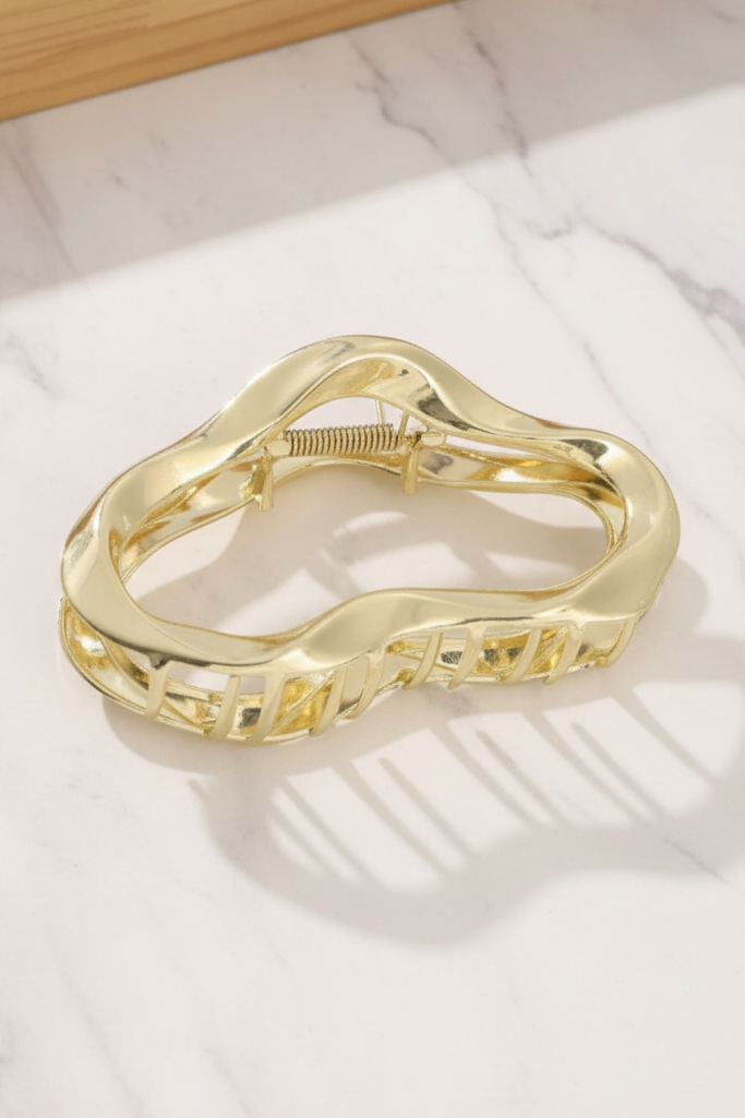Lina Claw Clip - Gold