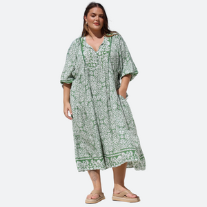 CURVE DRESSES